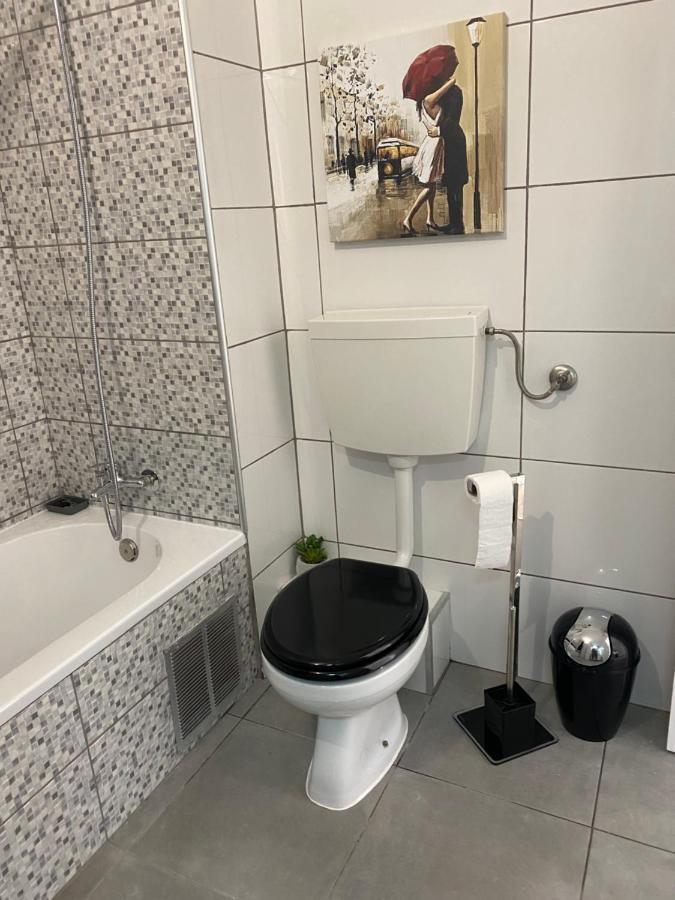 Rocha House Apartment ปอร์ติเมา ภายนอก รูปภาพ